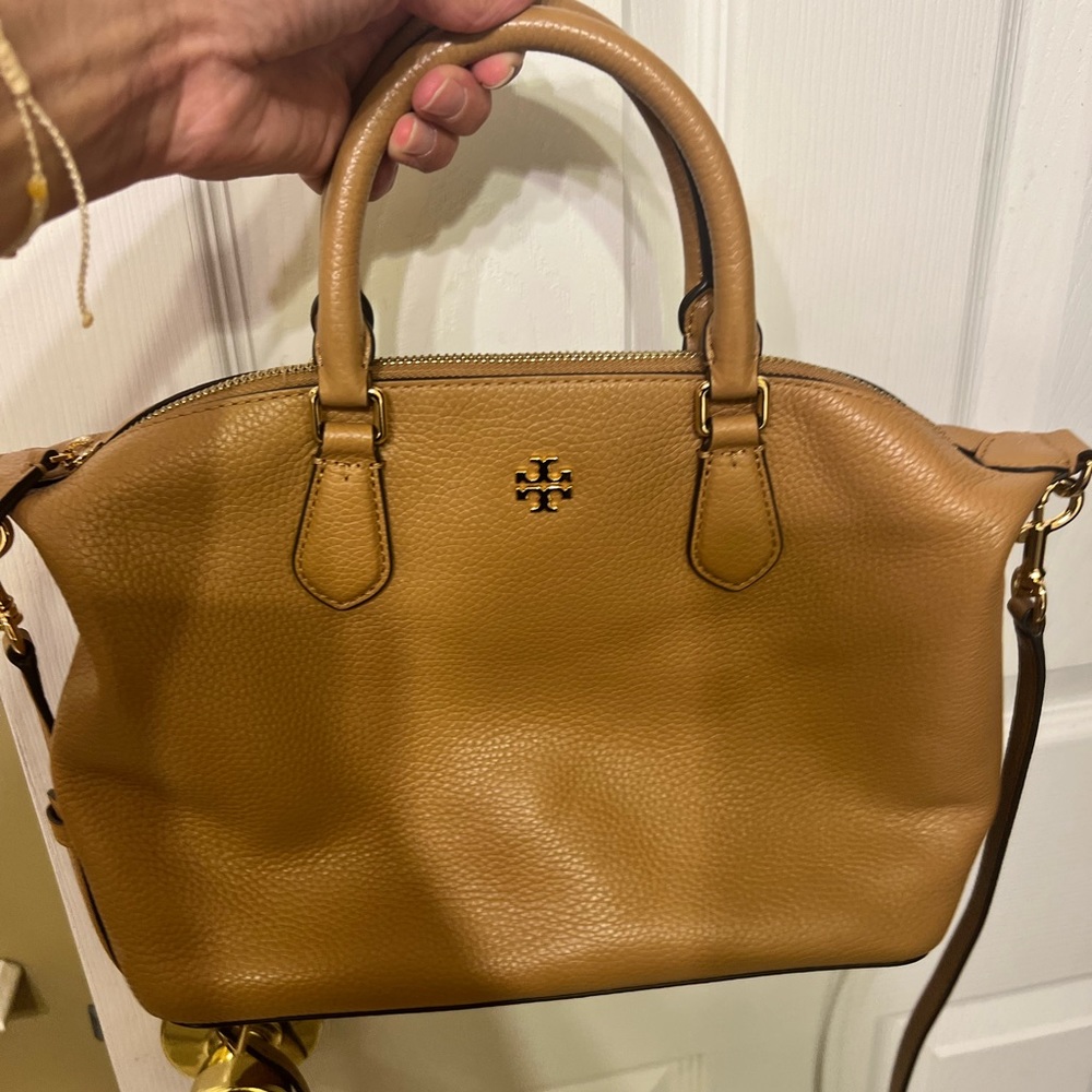 Tory Burch Leather purse /crossbody
